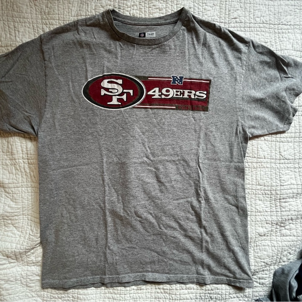 NFL Gray 49ers Short Sleeve Tee